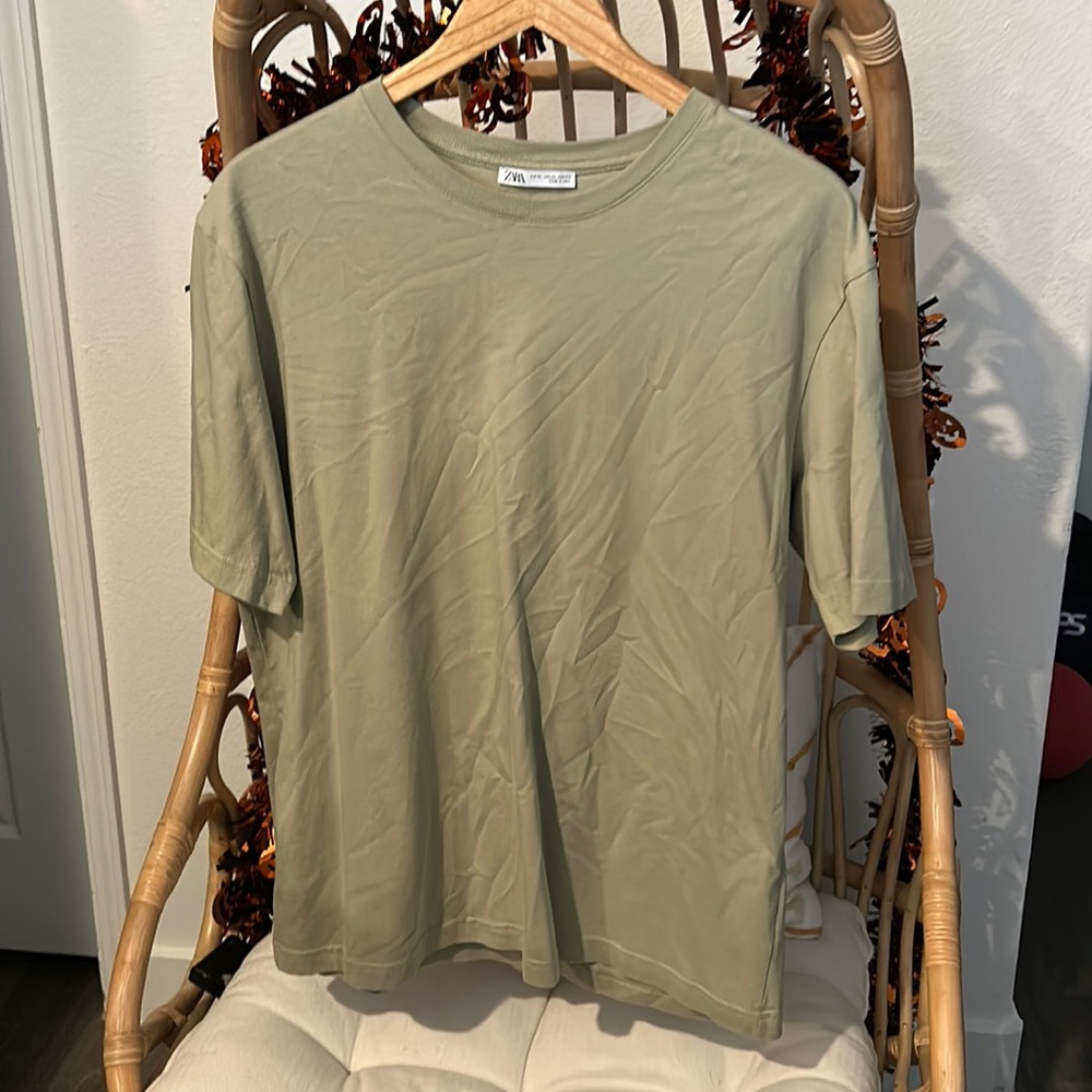 Zara Green Short Sleeve Tee Sz XL